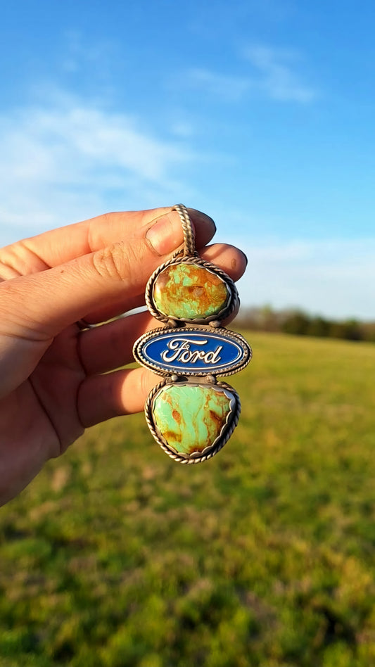 Ford Pendant