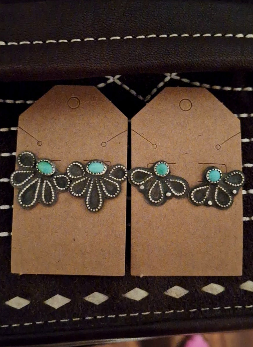 The Leona Studs